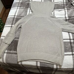 Market & Spruce Light Gray Cowl Neck Sweater